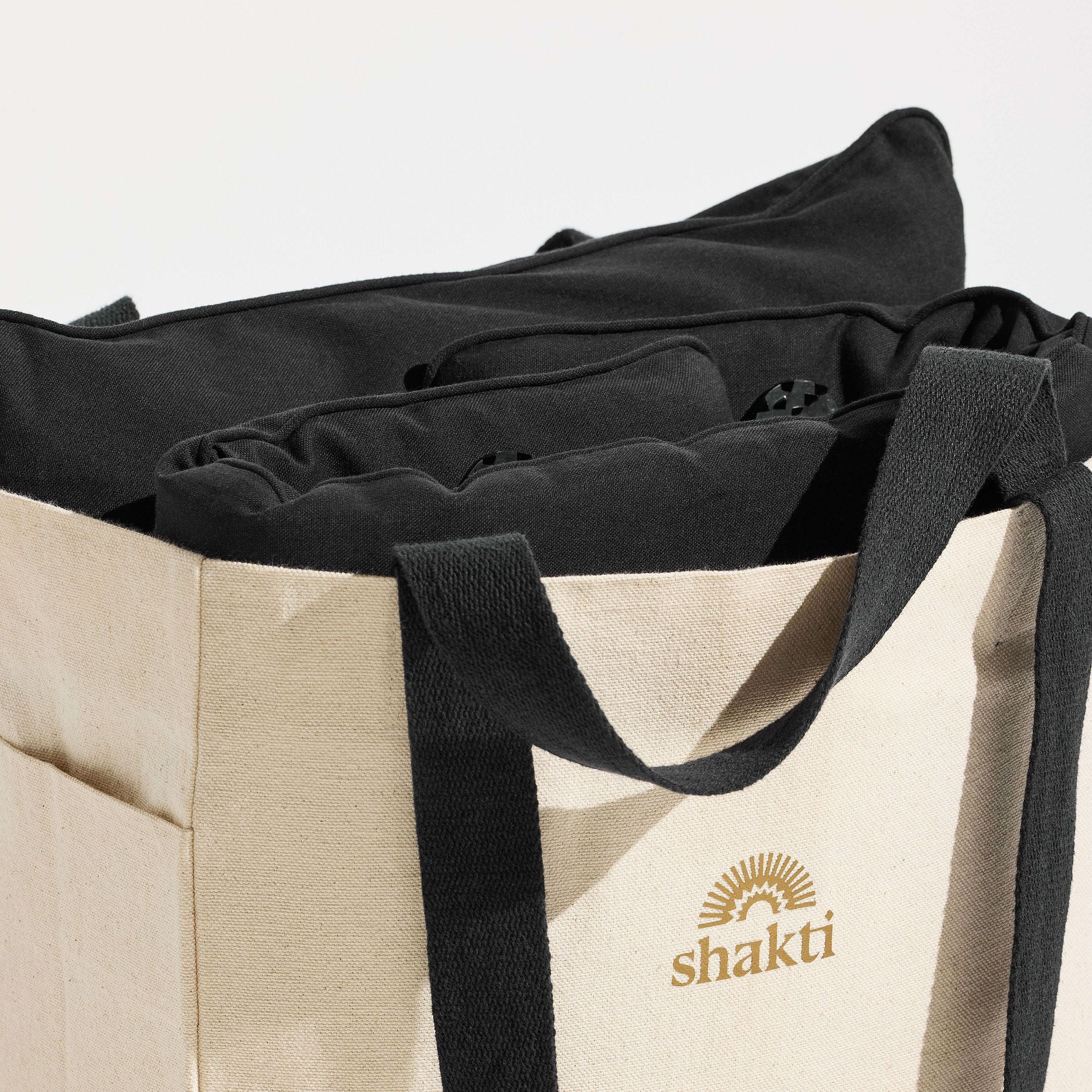 Shakti Black